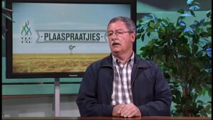 Plaaspraatjies R1 Ep09