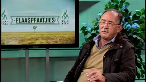 Plaaspraatjies R1 Ep06